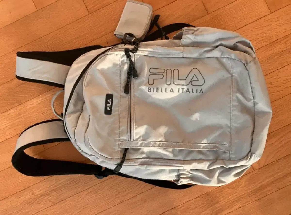 FILA 백팩과 힙색